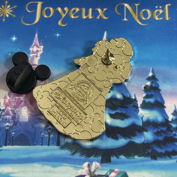 Disneyland Ariel Noel Trading Pin Christmas Princess Little Mermaid Lapel Pin - Picture 6 of 8